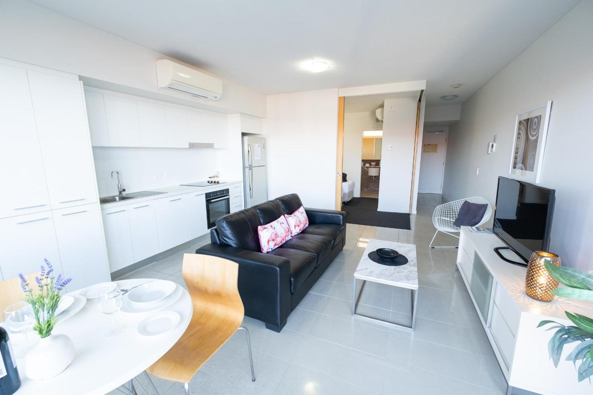Oshen Holiday Apartments 耶蓬 外观 照片