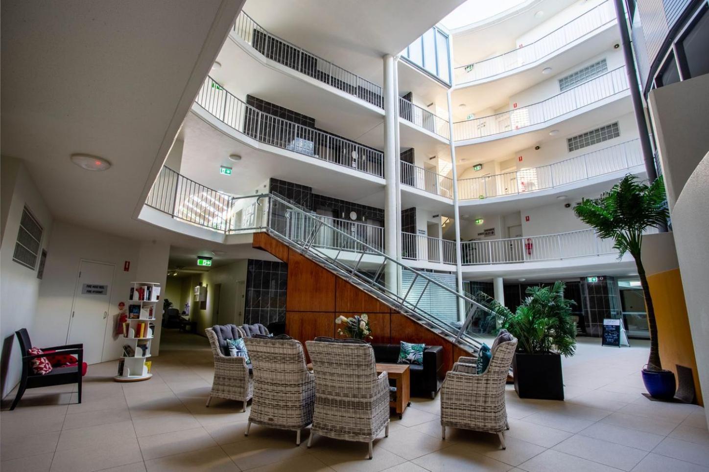 Oshen Holiday Apartments 耶蓬 外观 照片